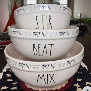 Rae dunn HTF farm line mixing bowls never opened